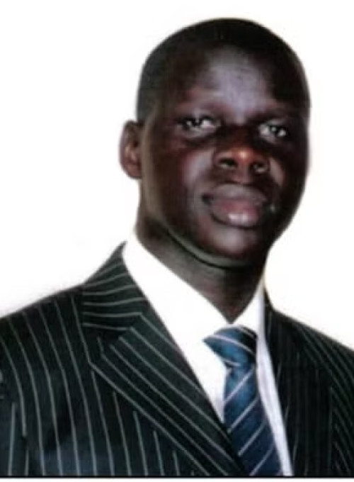 Dr. Sambé Nauana (Tibna)